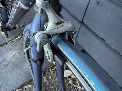 Trek 2200 Road Bike 3