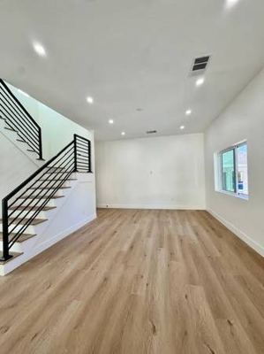 Brand-New 2-Bedroom, 3-Bath ADU in Woodland Hills – Solar, Private Out 8