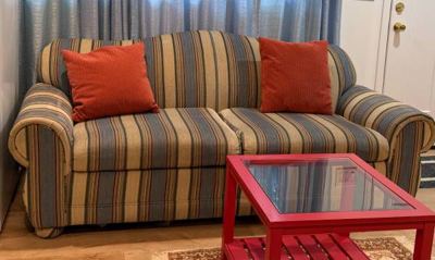 Striped chenille loveseat sofa in great condition 1