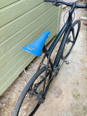 Trek carbon Checkpoint SL6 gravel/road bike 3