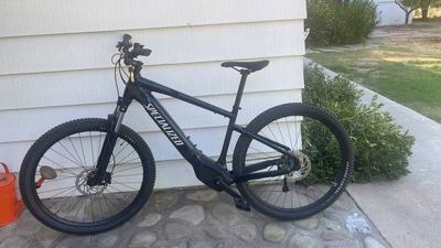 Selling like new Specialized Turbo Tero electric bike 1
