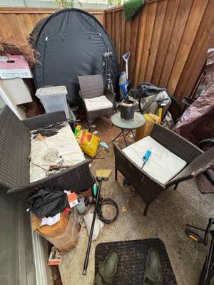 Free patio set 1