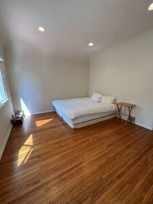 Free Crate & Barrel Sofa, King Bed, Simmons BeautyRest King Mattress 4