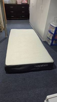 Free Twin mattress 3