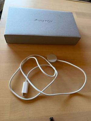 Apple Watch Ultra 3 49mm Black Titanium with Black Titanium Milanese L 4