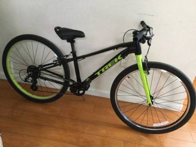 TREK Wahoo Kid Size 13”. Black/Green. Aluminum. 8 Speed. Like New Con 6