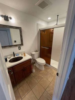 $950 / 3br - 1200SqFt - A bedroom for rent unfurnished in SFH 4