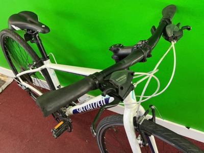 Super Nice Specialized Hybrid @ Bike shop only 4