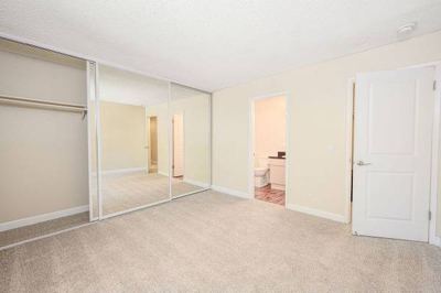 Modern Studio, SGT Available, Pet Friendly Community 5