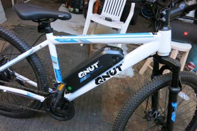 Electric bicycle like new QNUT 26" 2