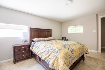 Quiet Toluca Lake Suite w/Private Bath•Near Studio (Woman Only) 5