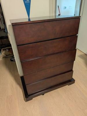 Free dresser 1