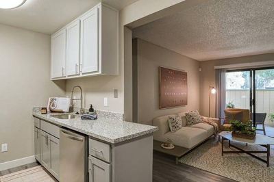 Luxurious 2 BR Retreat with Patio, Near Public Transit 2