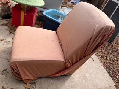 Free Orange Chair Can Remove Outer Fabric 2