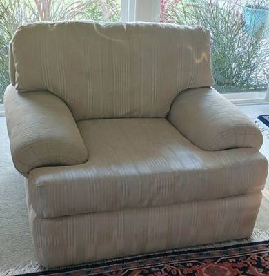 MOVING --> FREE HOUSEHOLD ITEMS 2