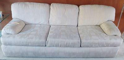 MOVING --> FREE HOUSEHOLD ITEMS 1