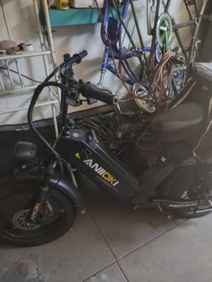 Looking to sell my damaged Aniioki Ebike 1