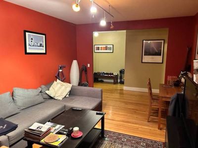 Bedroom available NOW in a 2BR/1BA in Cleveland Circle, Heat/HW incl 5