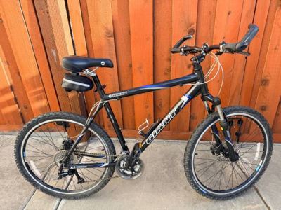 Giant Yukon Mountain Bike 1