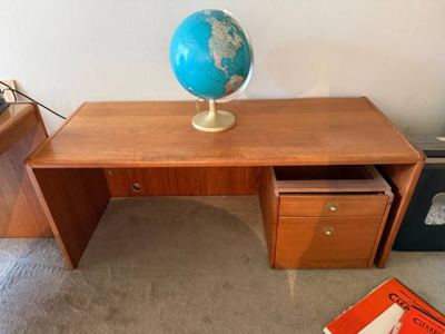 Used Home and Office Furniture 4
