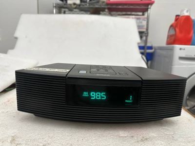 BOSE WAVE AWRC-1G AM/FM RADIO/ALARM/CD PLAYER ( CD PLAYER NO WORK) 1