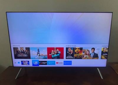 SAMSUNG 49" 4K Smart QLED TV 6