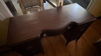 Huntley Furniture Antique Wooden Vanity Desk 4