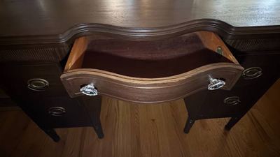 Huntley Furniture Antique Wooden Vanity Desk 5