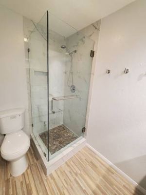 Bedroom Available 3