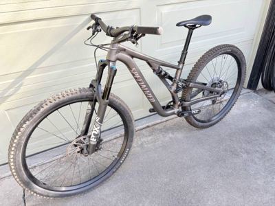 2022 Specialized Stumpjumper Comp Alloy MOUNTAIN BIKE 3