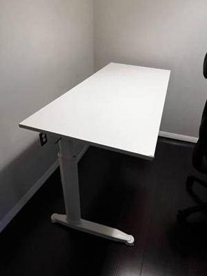 Desk and Office Chair 3