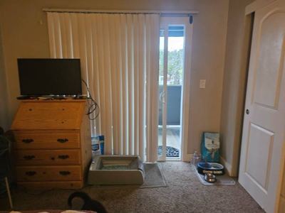 Furnished room for rent 2