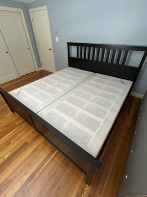IKEA HEMNES King Bed Frame + SULTAN ÅRAM Foundatio 2
