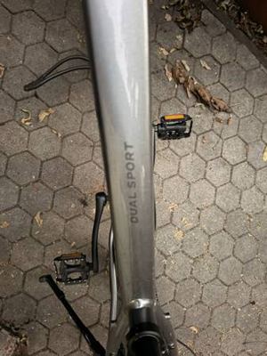 Trek Dual Sport 2 Hybrid Bike - Medium 2