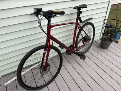 Trek FX 3 Disc Hybrid Bike - XL - Red - Accessories Included 2