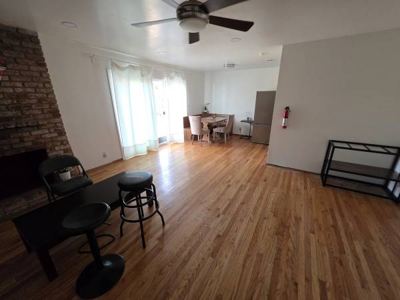 **$900 for Student/professional Evergreen area (95121) San Jose** 3