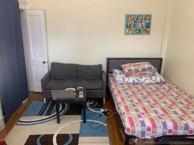 B.U. West I-20's ok No Fee!! Oct 15th Lndry+Cat Ok+Heated+On Train 3