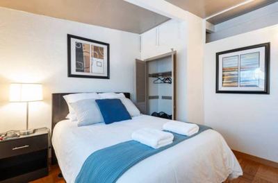 Furnished Bedroom, Female Home Near BART, November 1st, Short Term OK! 2