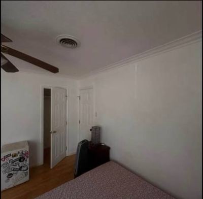 Private Room with Own Bathroom and Separate Entrance 3