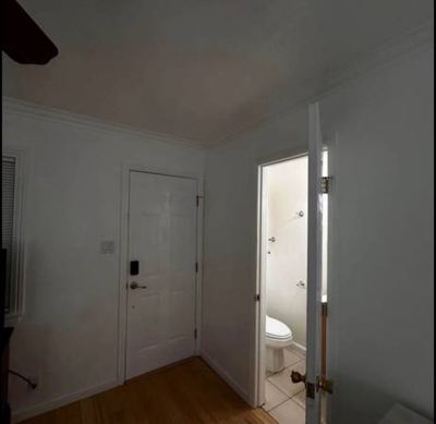 Private Room with Own Bathroom and Separate Entrance 2