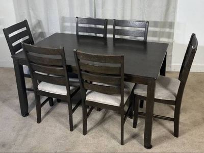 PICK UP IN NORWALK * SORRY, NO DELIVERY * FIRM PRICE A strong design 3
