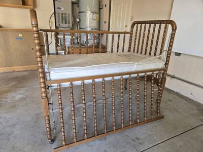 Simmons crib with Sealy "Baby Soft" mattress 1