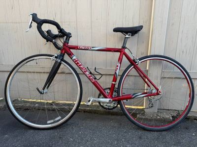 Trek 1200 SL road bike 1