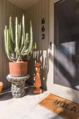 Private Room in Dreamy Hilltop Home 2