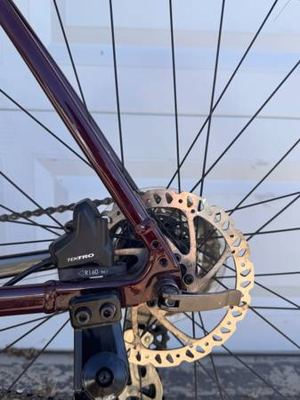 Giant Escape 2 Disc Hybrid – XL Frame, Hydraulic Disc Brakes, Ready to Ride 2