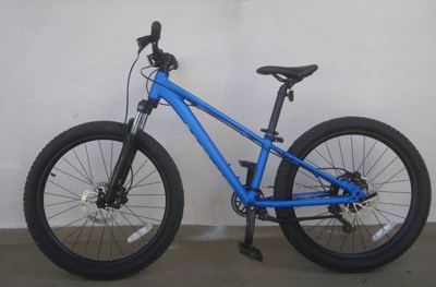 Giant STP 24 FS - 24 inch Wheels - Like New Condition 2