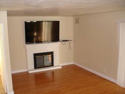 Room for rent near SJSU (Single female student only) 3