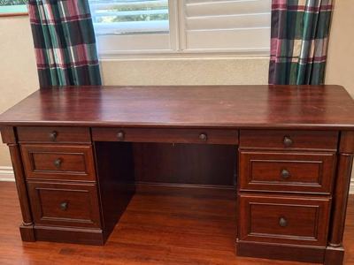 Executive office desk, 66" wide dark wood finish - Excellent Condition 2