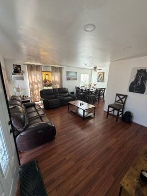 Furnished room in Westchester duplex – 7 min to LAX 3