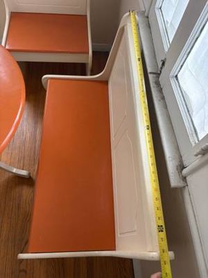 Retro / vintage vibe table with booth and seat (w/ storage) 2